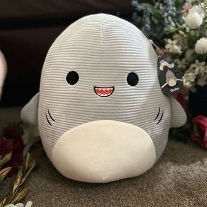 ❤️Corduroy Gordon the Shark Squishmallows - 12”- Select Series. NWT